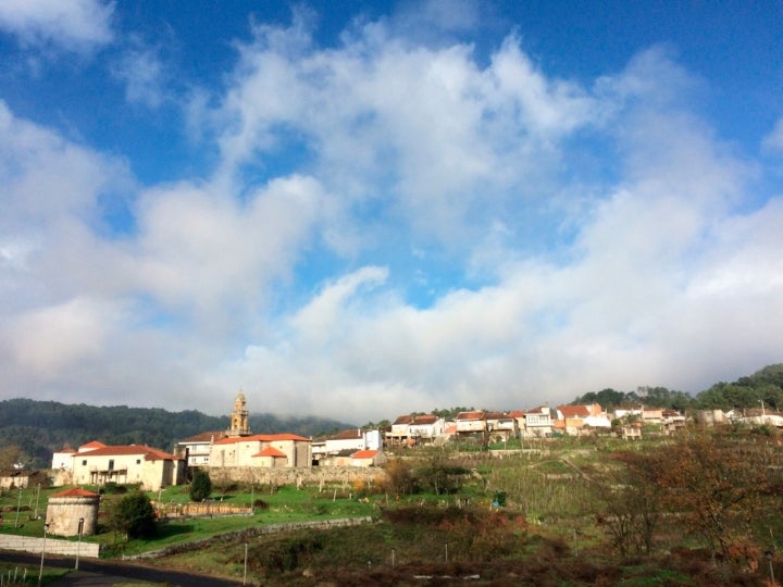 Vista general de Carballeda de Avia. Foto: Sergei Gussev vía Visualhunt / CC BY-SA