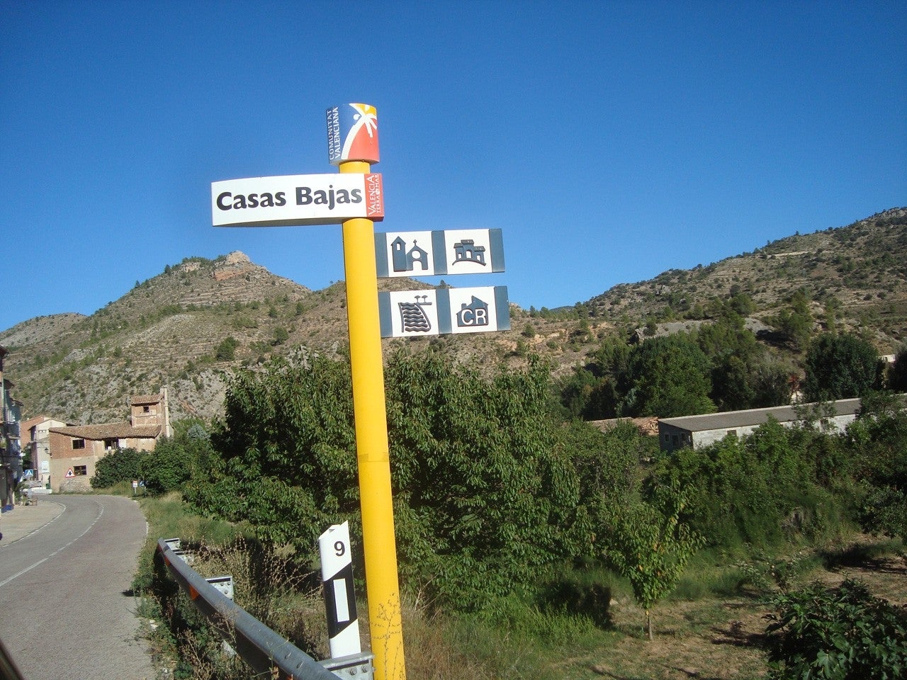 Casas Bajas