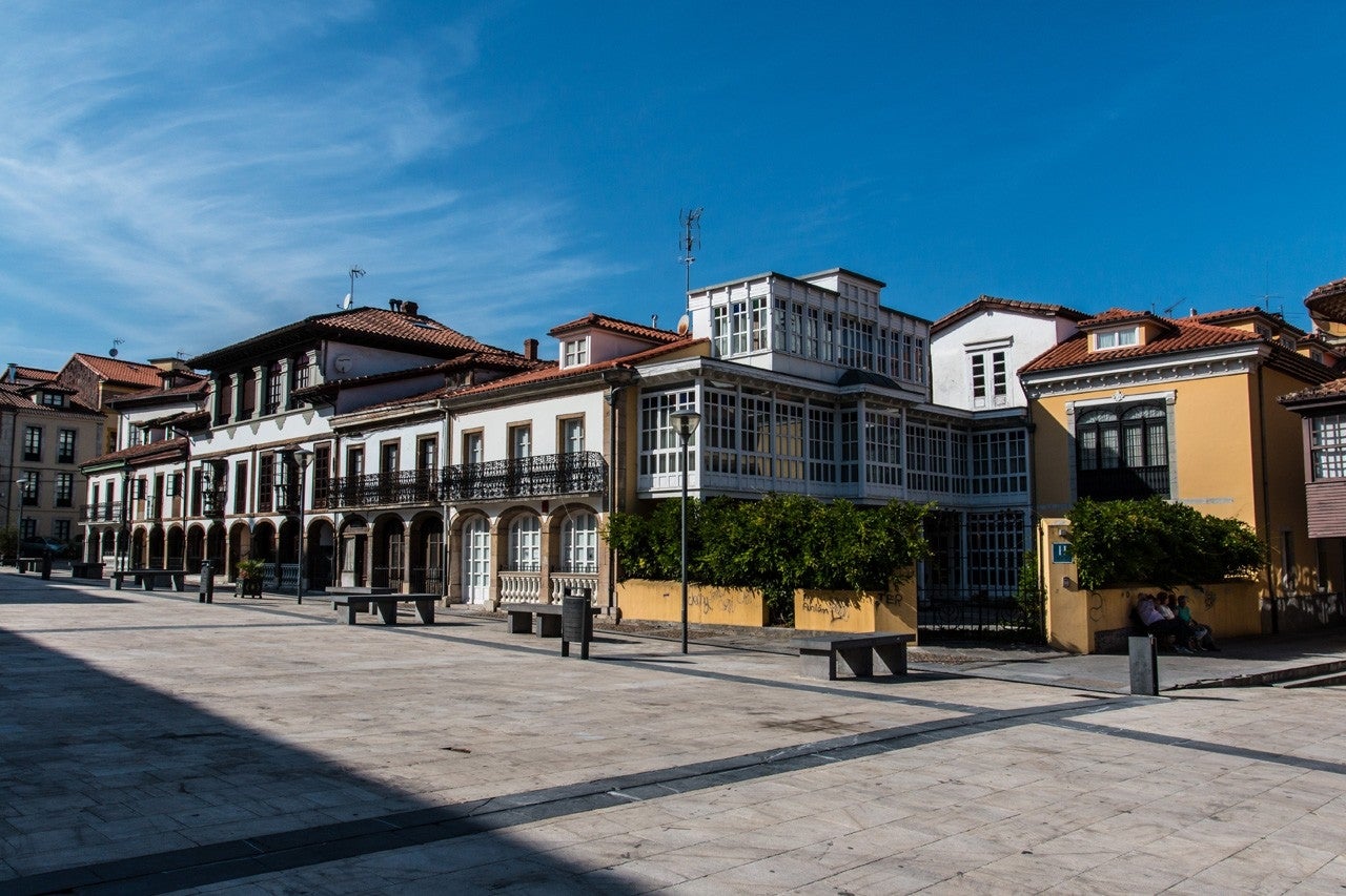 Pravia