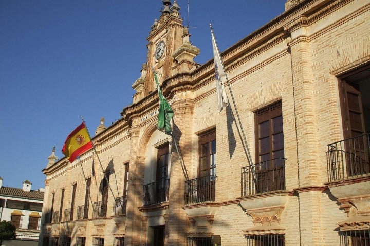 Ayuntamiento de la Carlota. Foto: Ham68 vía Wikipedia / CC BY-SA