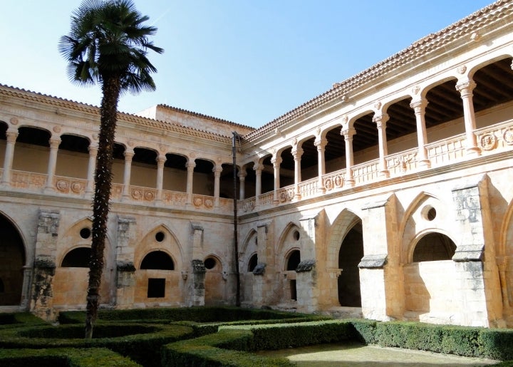 Claustro del Monasterio de Santa María de Huerta. Foto: Santiagolopezpastor vía Visualhunt / CC BY-ND.