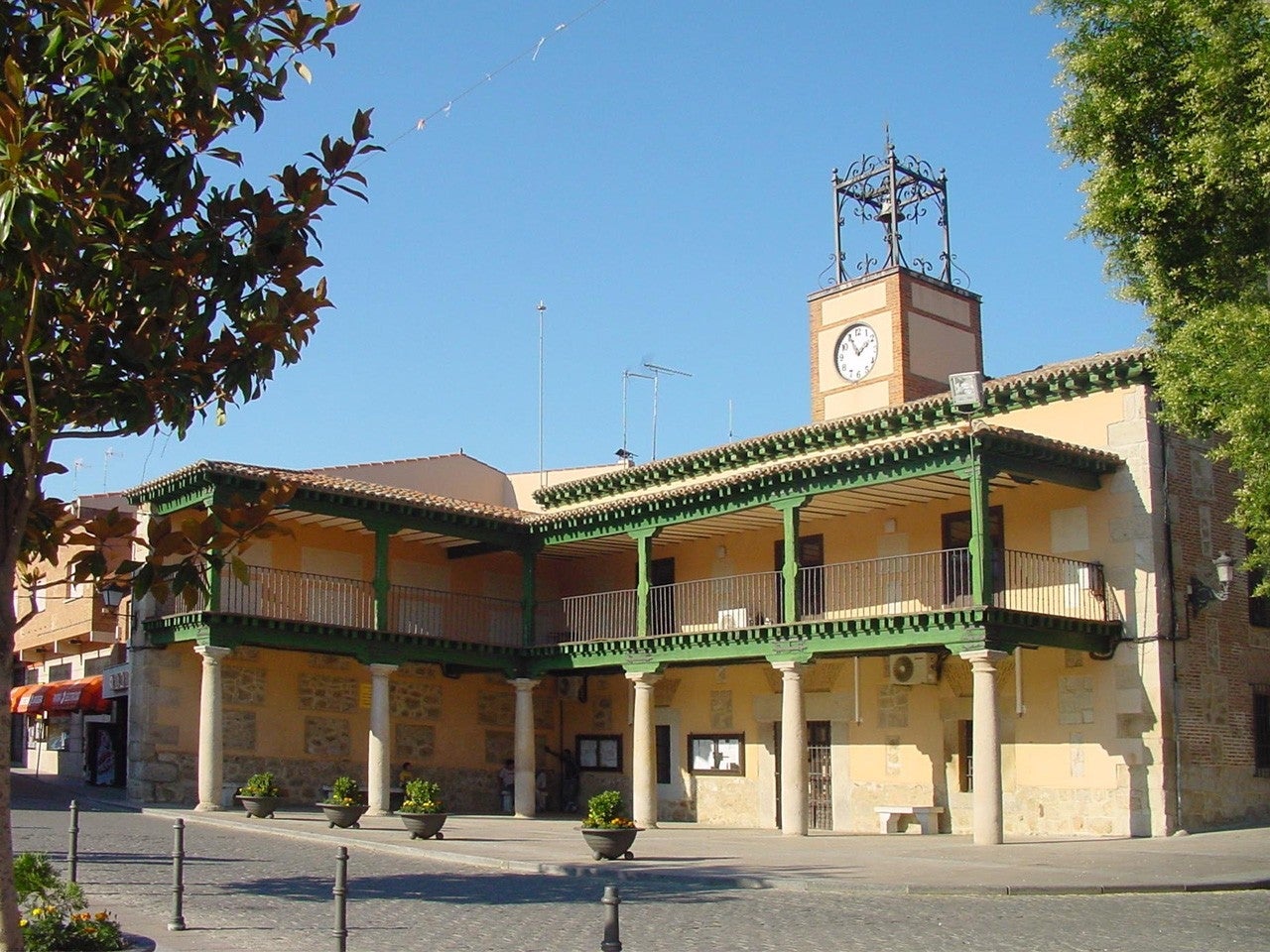 Villa del Prado