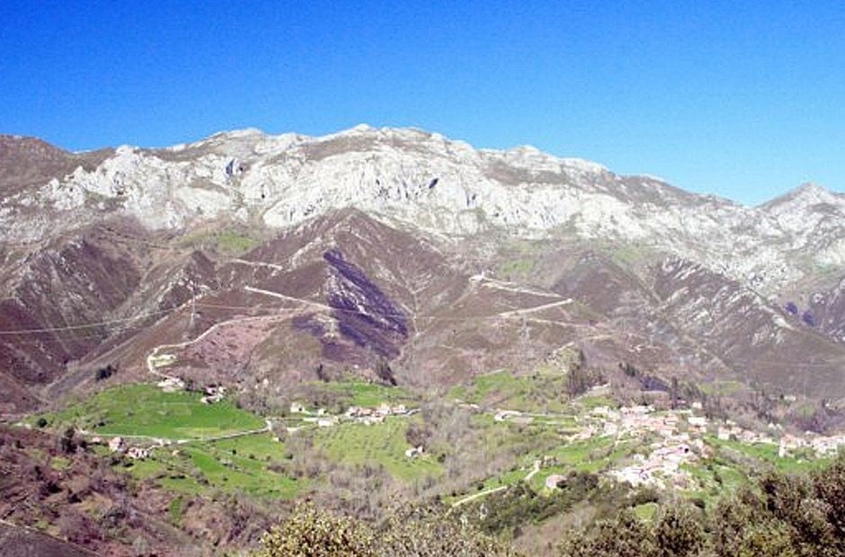 Peñamellera Alta