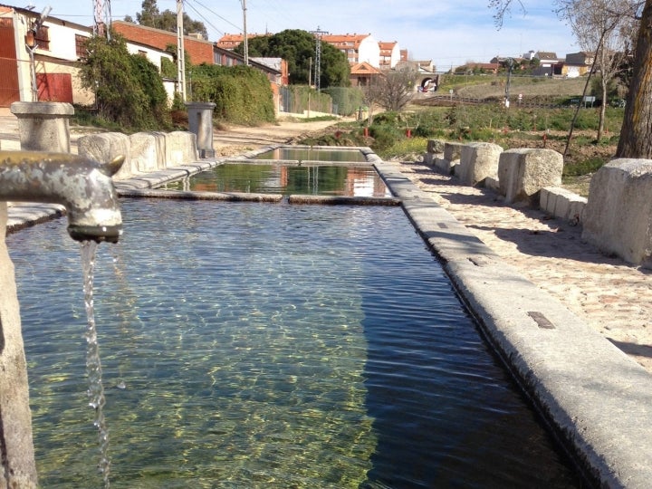 Fuente del Caño de Méntrida. Foto: Quiquefontes vía Wikipedia