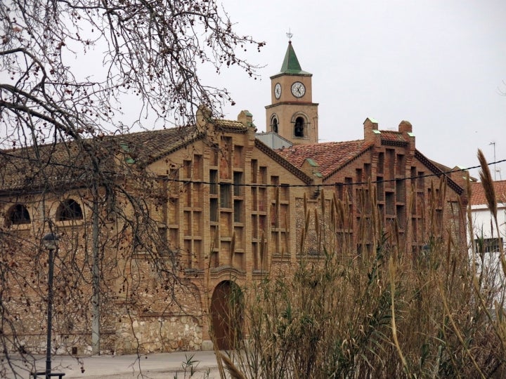 Iglesia Parroquial de Sant Llorenç del Penedès. Fotografía: Enfo vía Wikipedia / CC BY-SA.