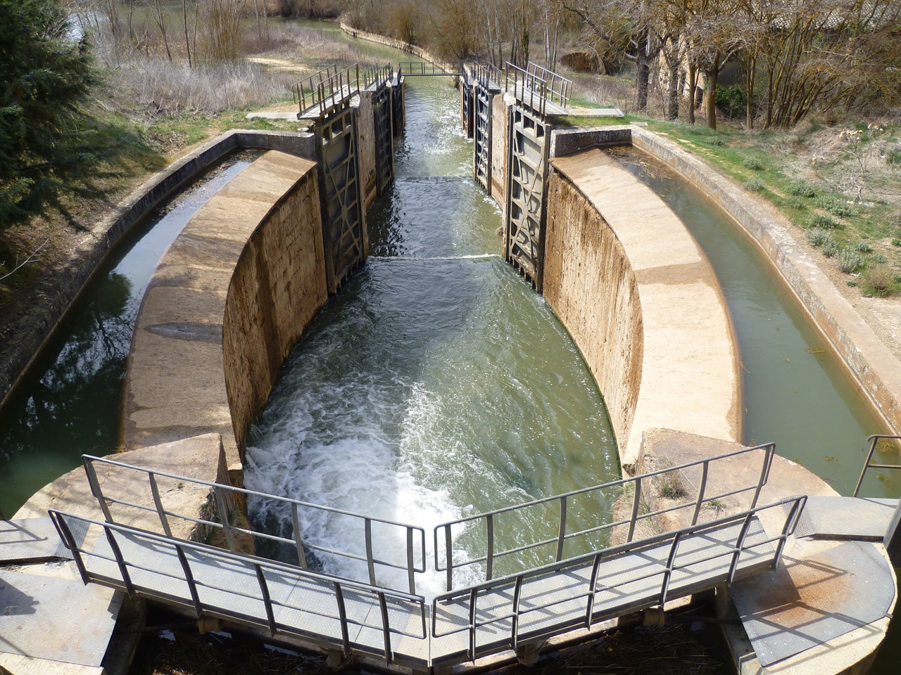Ribas de Campos (Palencia) Planes e información turística Guía Repsol