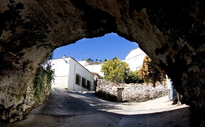 Vista de uno de los rincones del casco urbano de Olula de Castro. Fotografía: Servicio Provincial de Turismo de Almería.