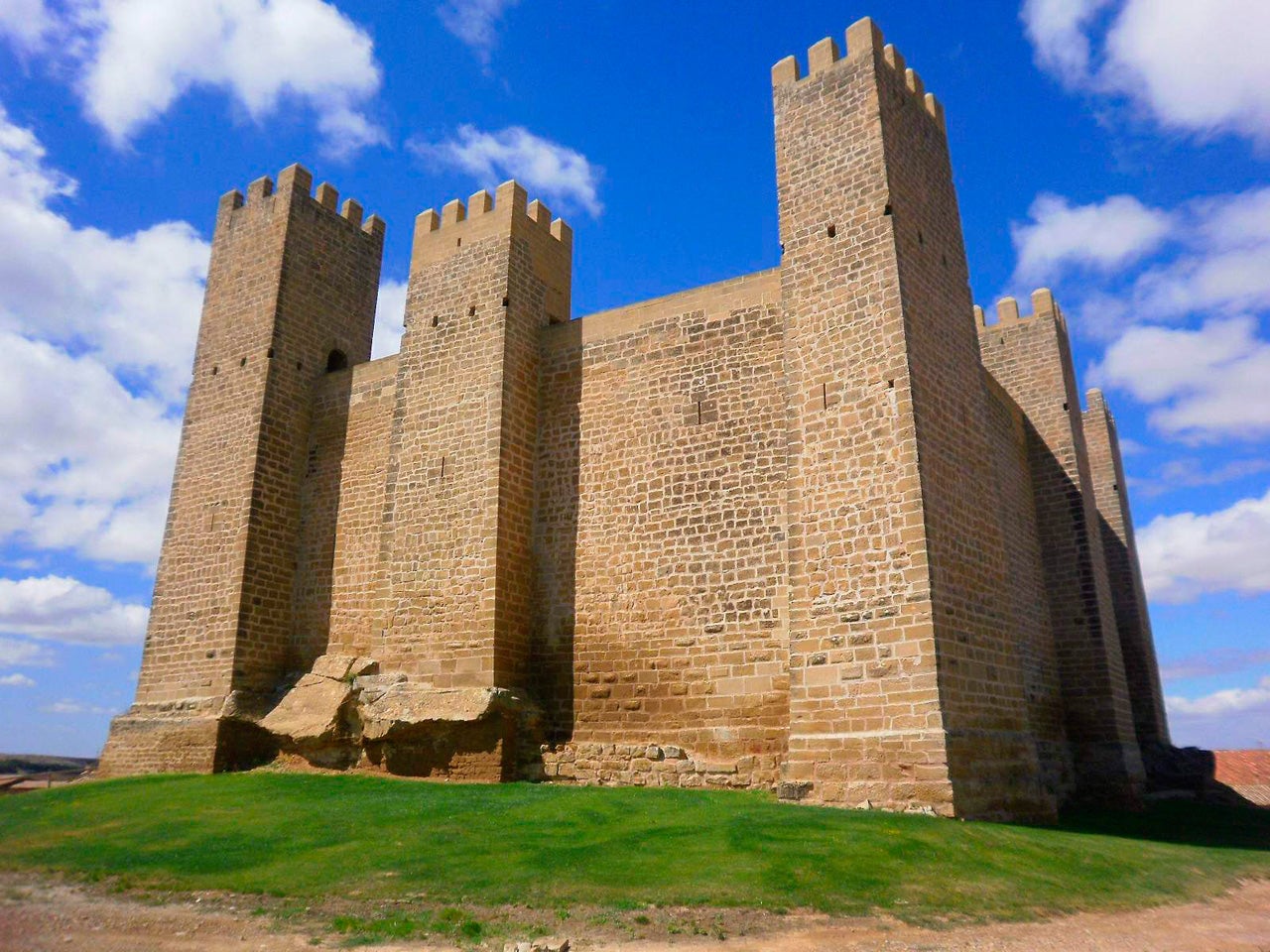 Foto de Castillo de Sádaba en Las Pedrosas, Zaragoza