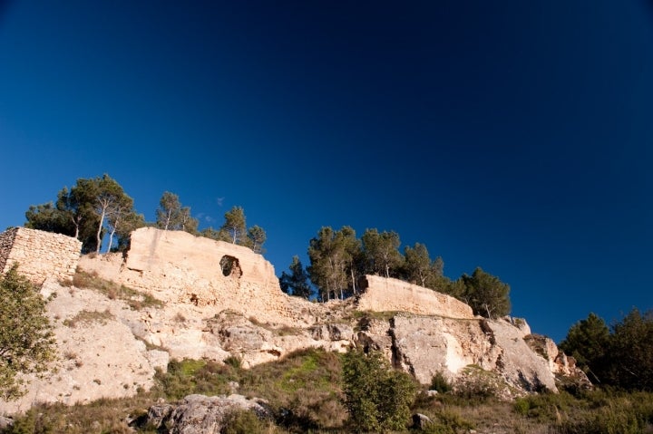 Las ruinas del Castillo de Chiva ofrecen la mejor panorámica del municipio. Fotografía: Agència Valenciana de Turisme.