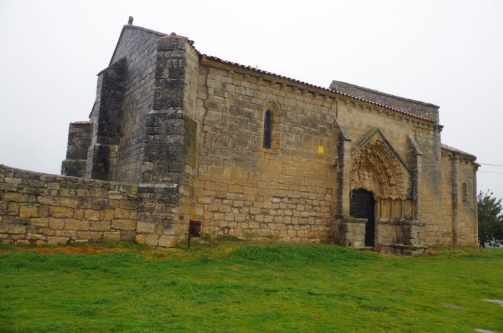 Iglesia en Villaldemiro
