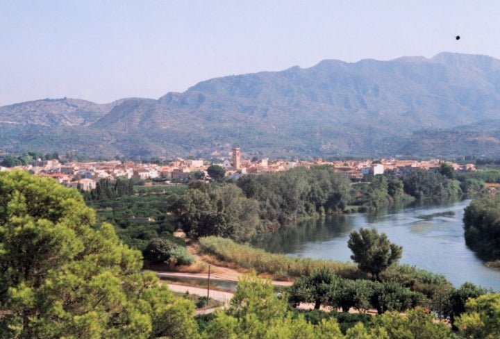 Vista de Xerta con el río Ebro. Foto: Osikeda1 via Wikipedia.