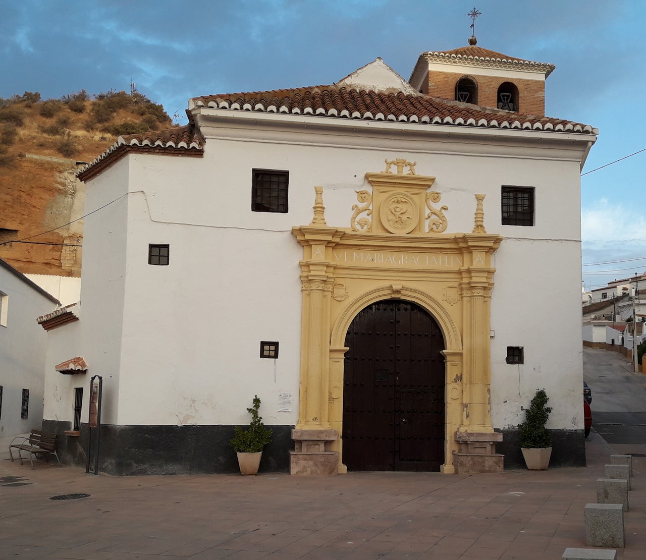 Cortes y Graena (Granada) Planes e información turística Guía Repsol