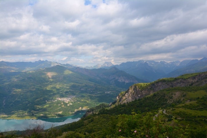 Vista de la pirenaica Hoz de Jaca. Foto: Miguelbarcala53 vía Visual Hunt