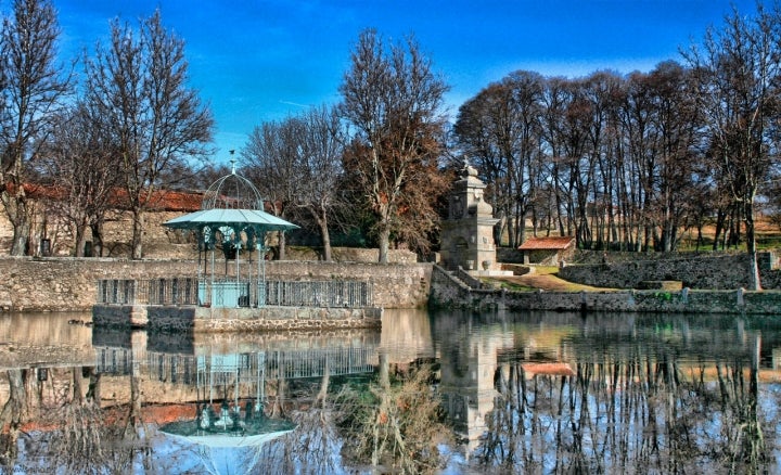 El jardín renacentista de El Bosque alberga un palacete del siglo XVI. Fotografía: Visualhunt.com.
