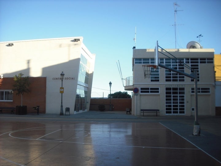 Plaza del Ayuntamiento en Emperador. Foto: Qoan vía Wikipedia / CC BY-SA