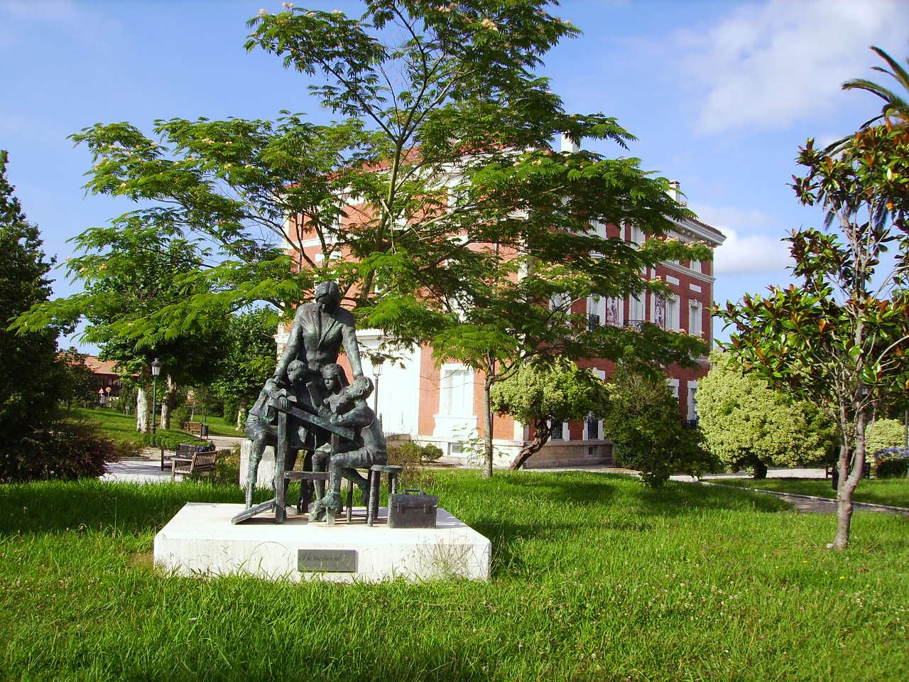 Foto de Parque Robleces en Polanco, Cantabria