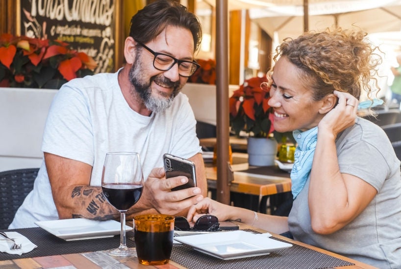 Clientes dejando una reseña