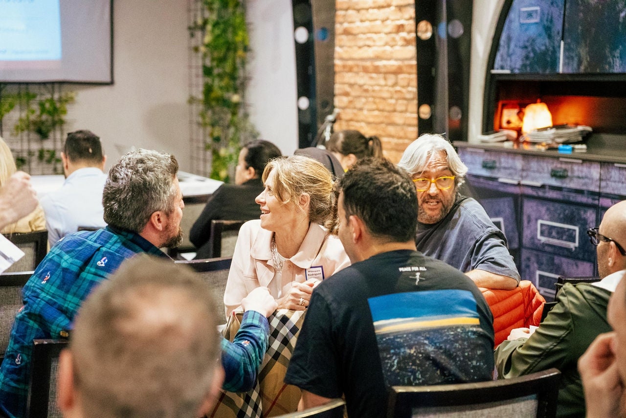 Encuentro en Delirios y Tapas León