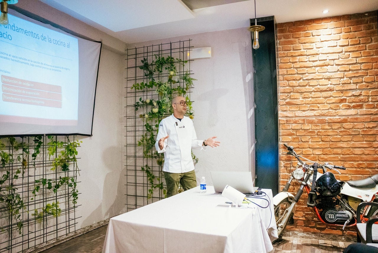 encuentro delirios y tapas leon